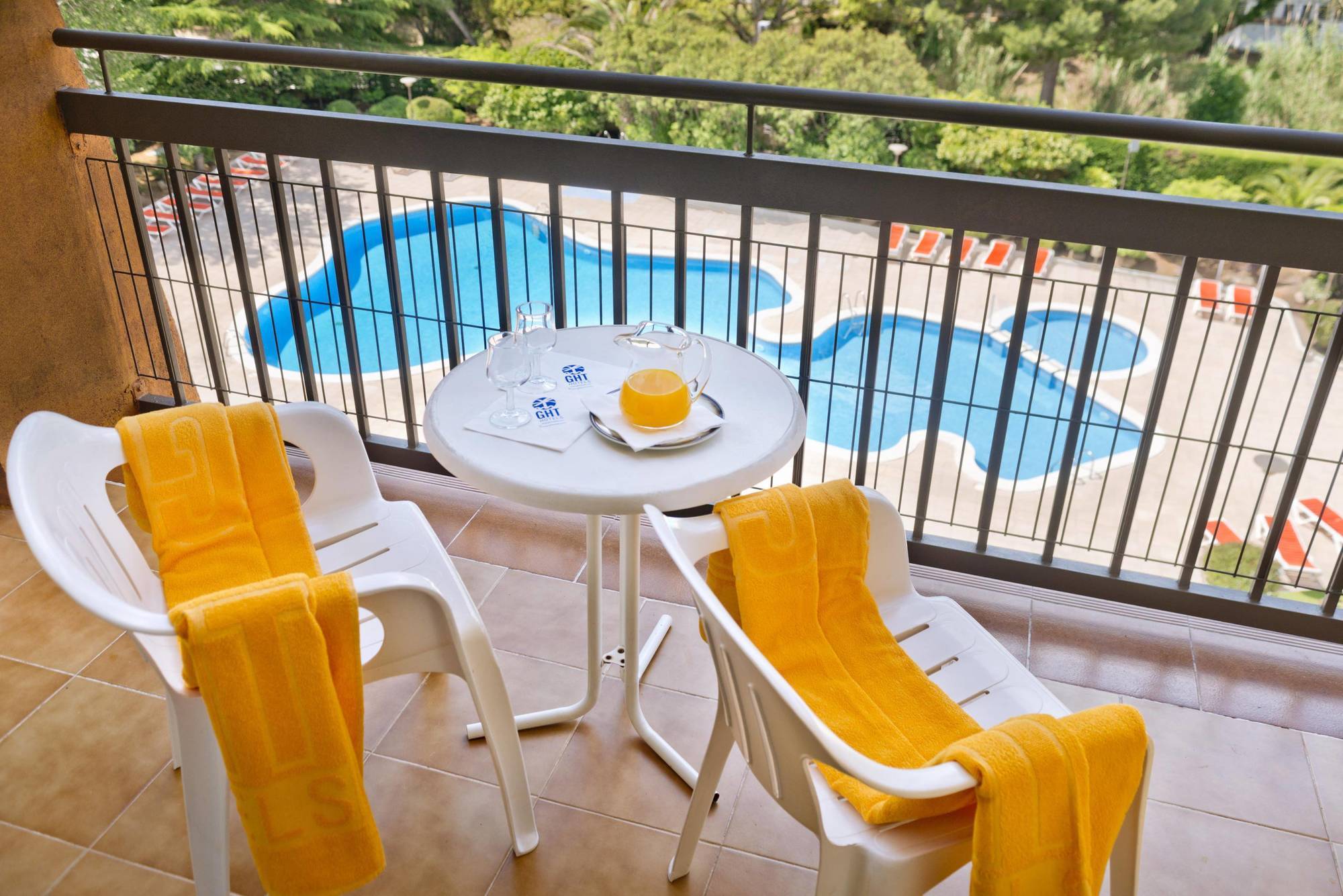 Ght Aparthotel Tossa Park Tossa de Mar Exterior photo